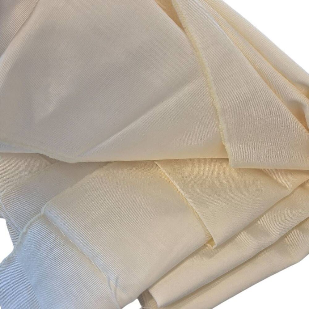 Fabric, Ivory Twill Like Acetate Thick w Wavy Pattern Poly/Acetate 45" x 2 yds